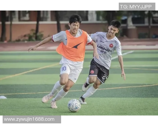 条条踢足球：探索青少年足球运动对身心发展的积极影响与未来前景