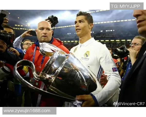 足球打怪新篇章：勇者们在绿茵场上与魔物对决的传奇故事